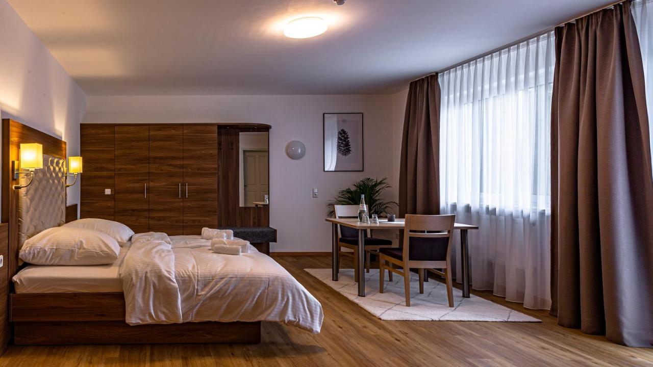 Motel Zur Dachsbaude Wandlitz Exterior photo